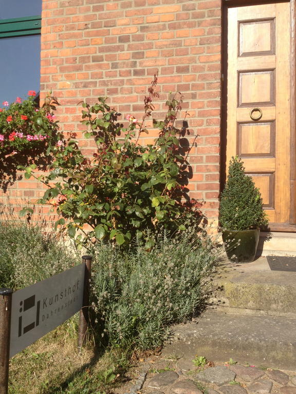 Pension Kunsthof Dahrenstedt Exterior photo